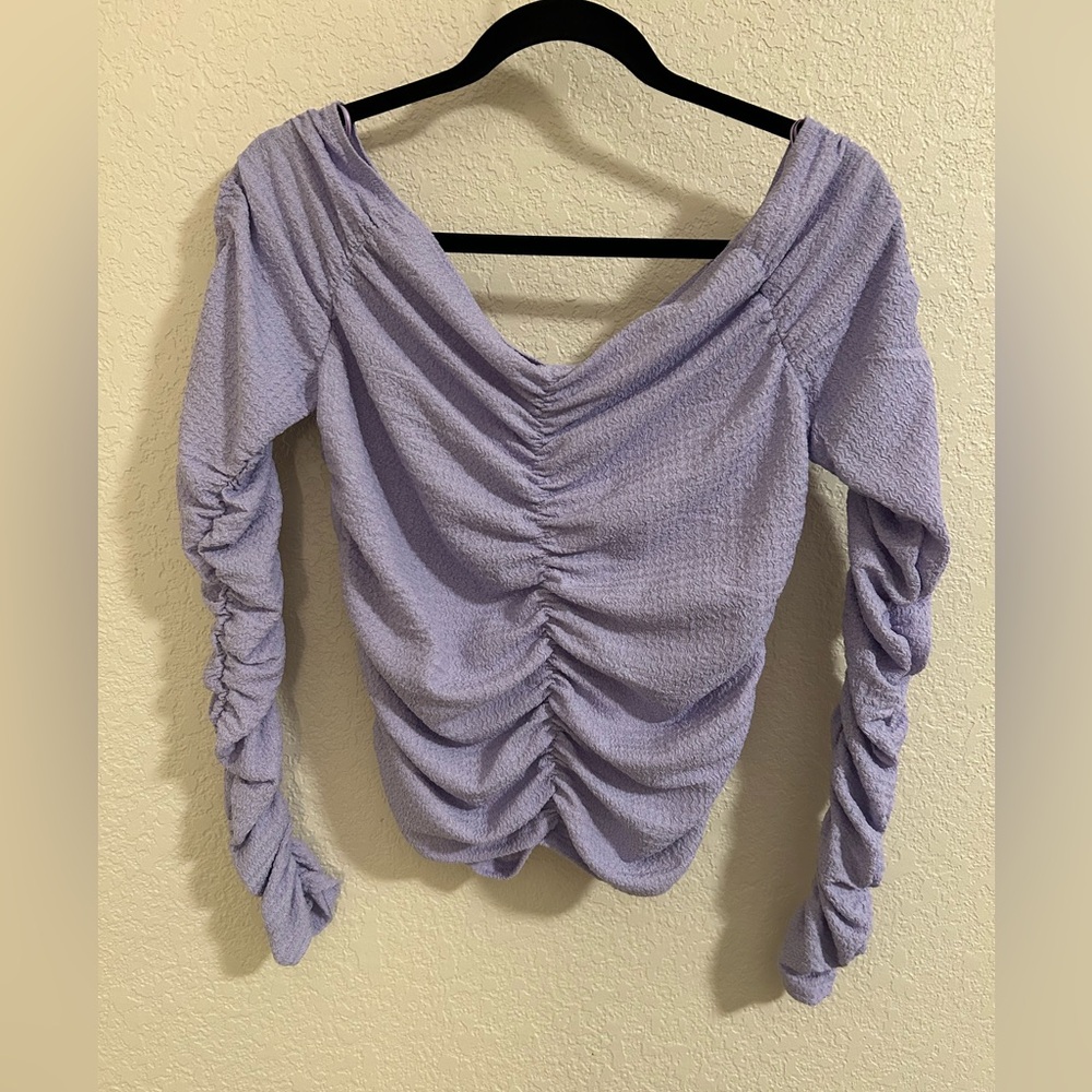 Elodie Lavender Scrunch Long Sleeve Crop Top - Size L Large